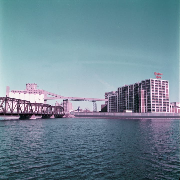 Quaker Oats On Lomochrome Purple 250316 On C330 120 Film